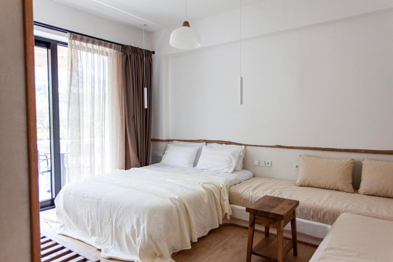 Alex & Sofi Hotel Himare Exterior foto
