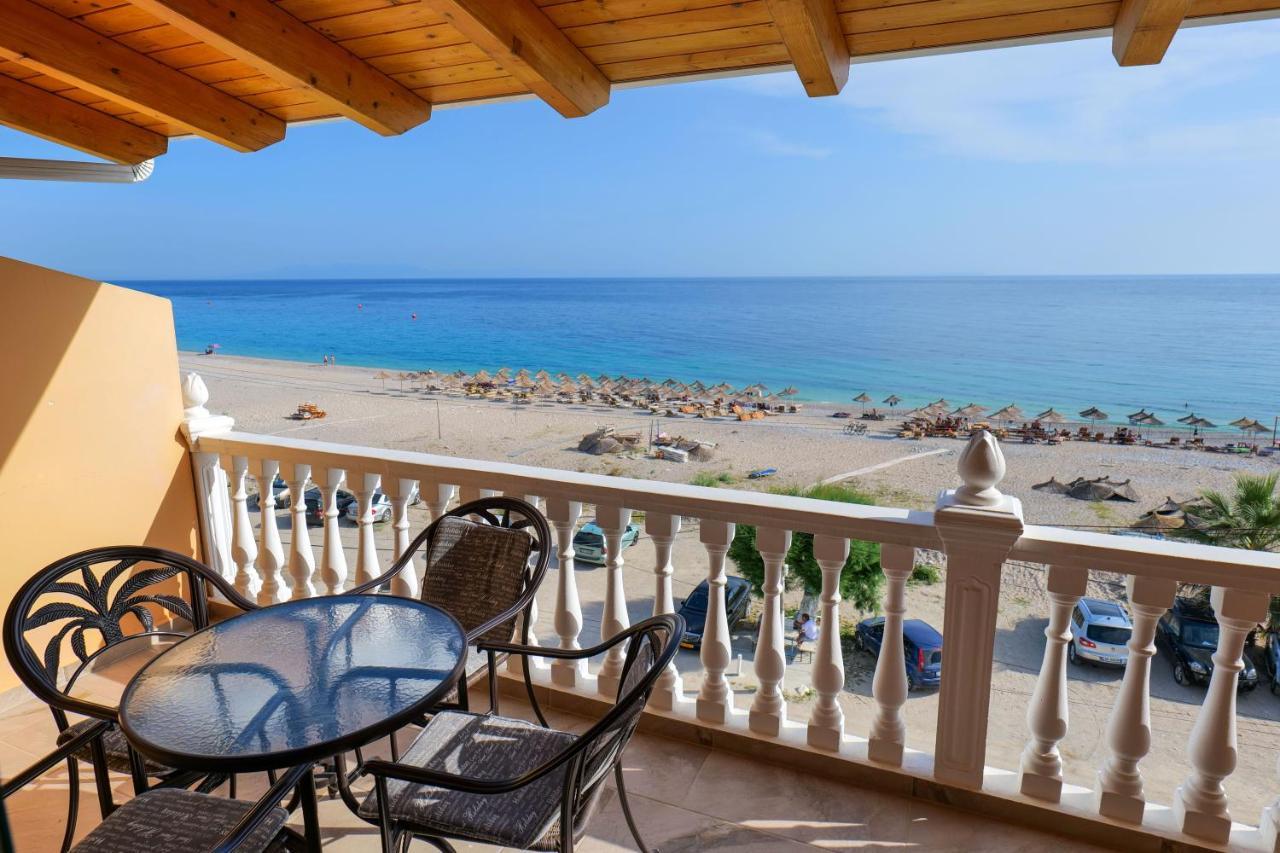Alex & Sofi Hotel Himare Exterior foto