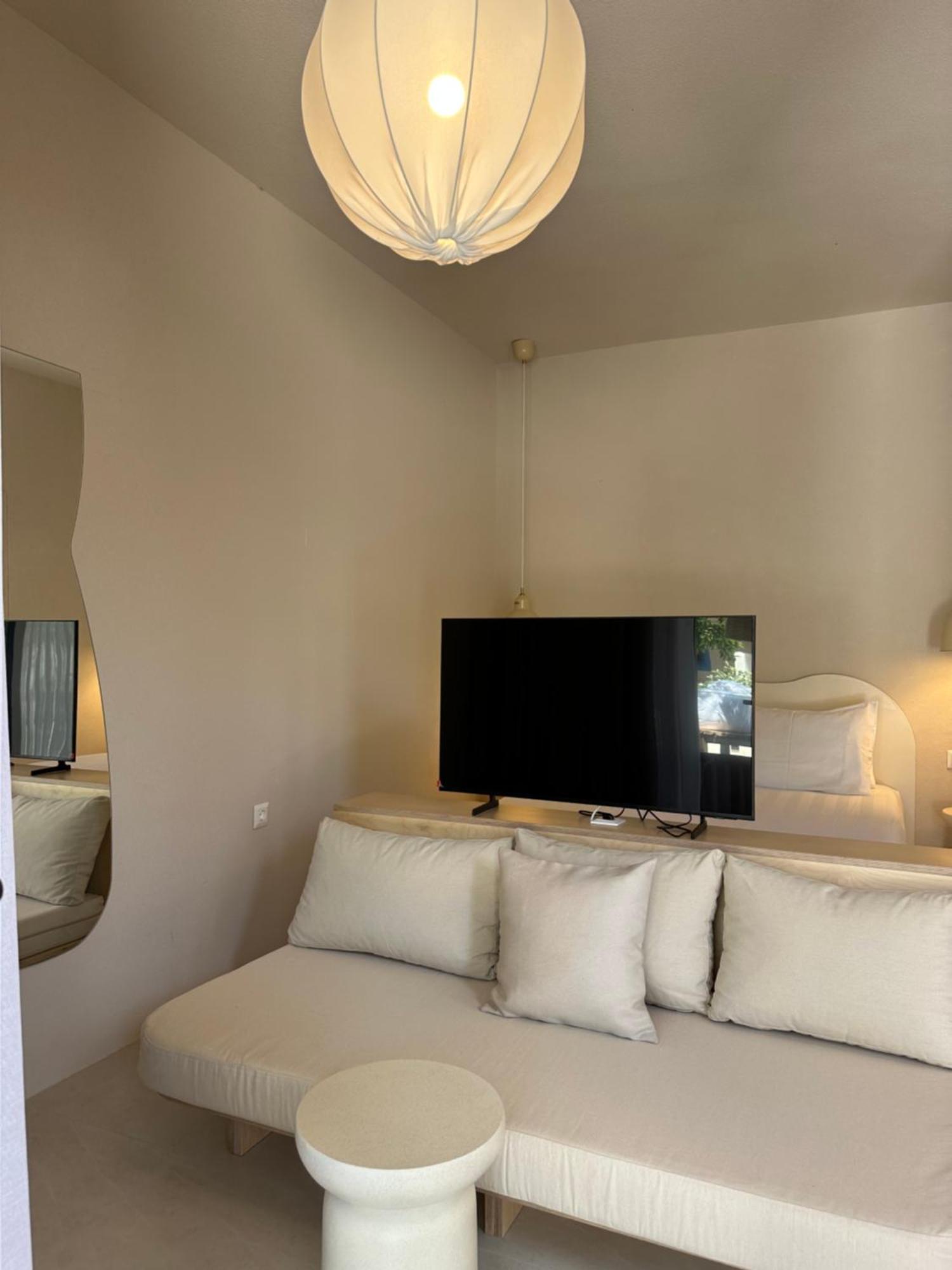 Alex & Sofi Hotel Himare Exterior foto