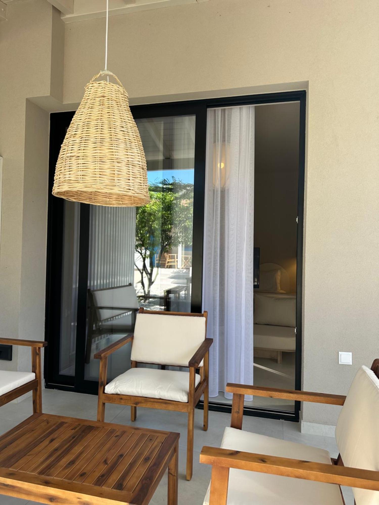 Alex & Sofi Hotel Himare Exterior foto